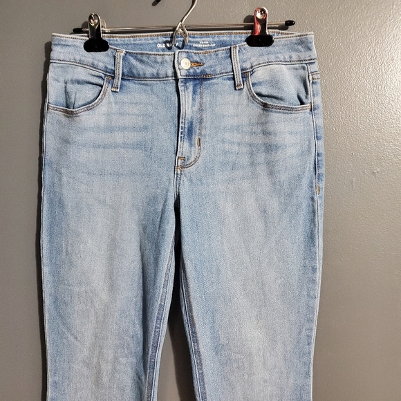 Old Navy Kicker Bootcut Jeans Mid Rise Light Wash Size 8 - Picture 2 of 8